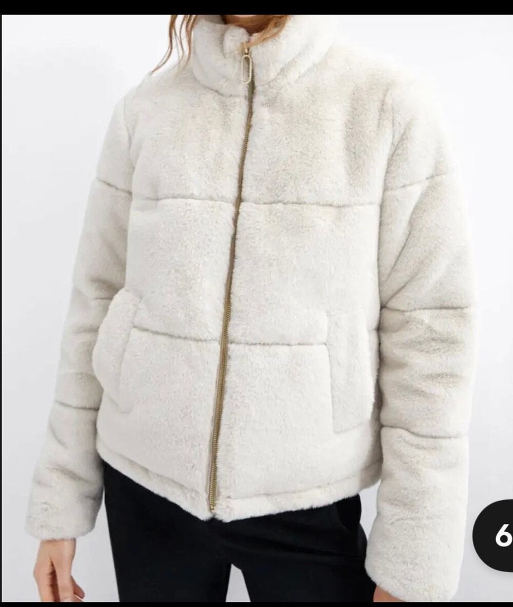 Zara Cream Faux Fur Zip Jacket XS